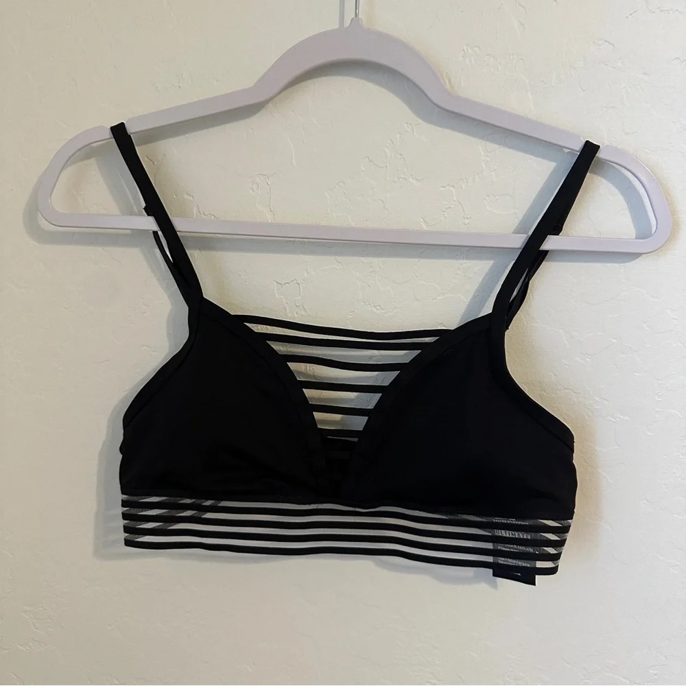 VS Pink Ultimate Ladder Front Sports‎ Bra Black Bralette Racerback Size Small